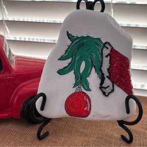 🆕 Handmade Rock Art
